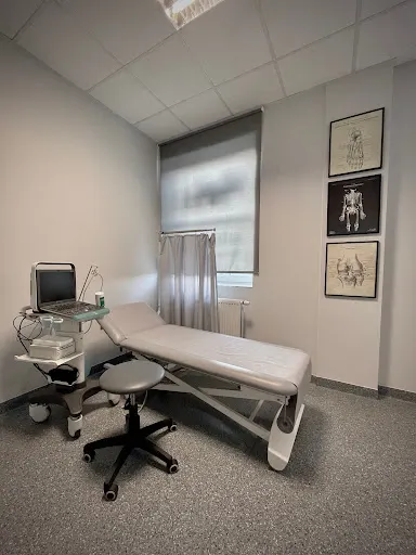dr n. med. Mariusz Puszkarz, Ortopeda, USG narządu ruchu